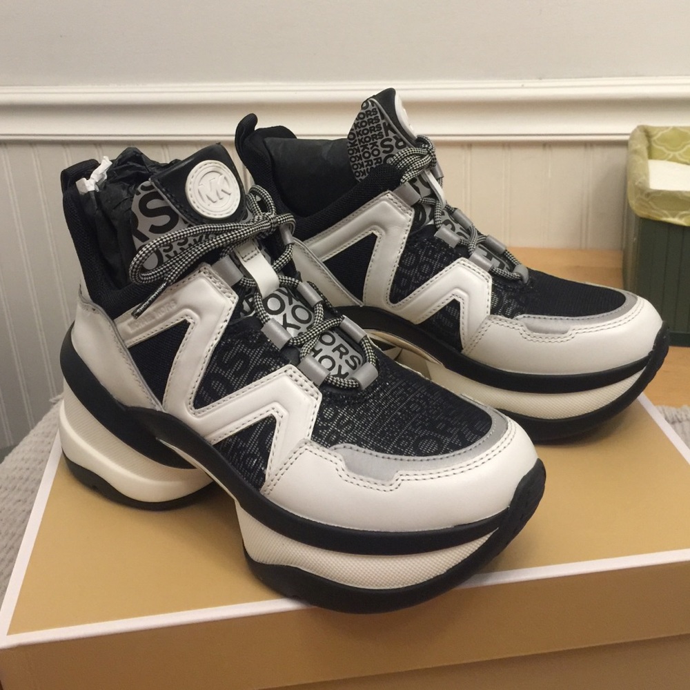 Michael kors olympia dad sneakers.used once 👍